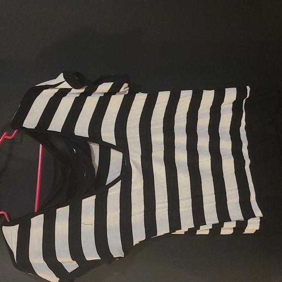 Shirt - Picture 2 of 2